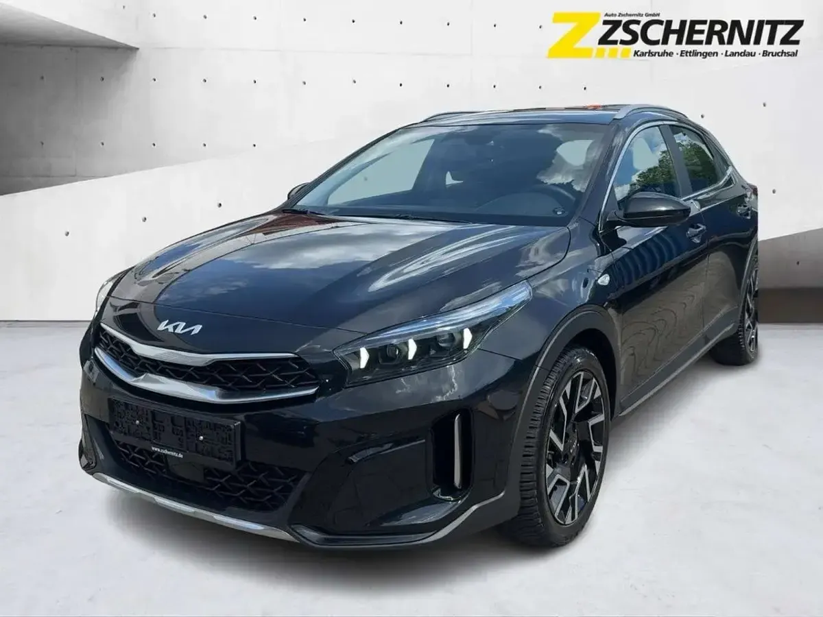 Gebraucht Kia XCeed Vision 140 PS (102 kW) 2025 (1k) zilinaschwarz met. SUV