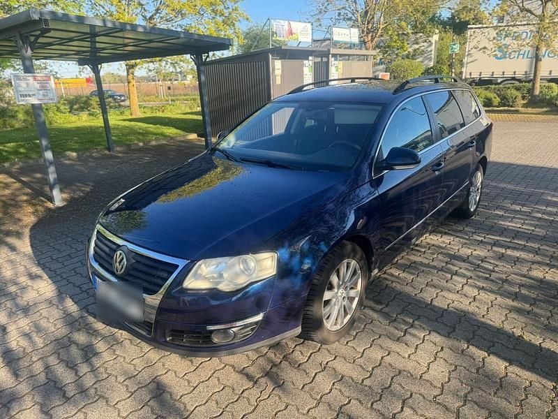 Usado VW Passat 140 HP (102 kW) 2006 Azul Carrinha