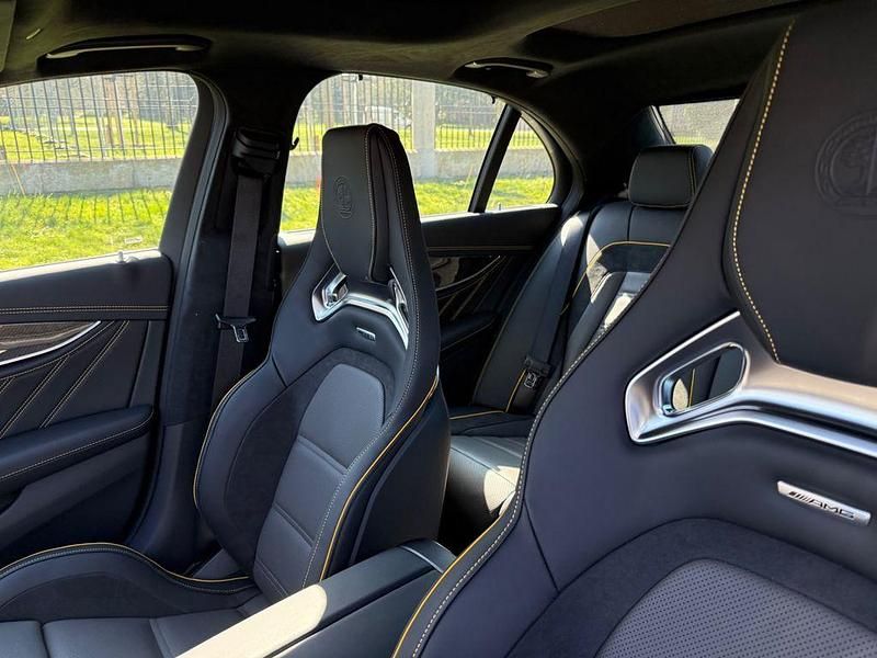 Gebraucht Mercedes E63S AMG AMG 612 PS (450 kW) 2022 Designo graphitgrau magno Limousine