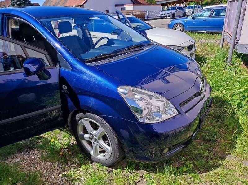 Gebraucht 2006 Toyota Corolla Verso Sol Van / Kleinbus | 2.200 € (Guter Preis) - Bild 1/4