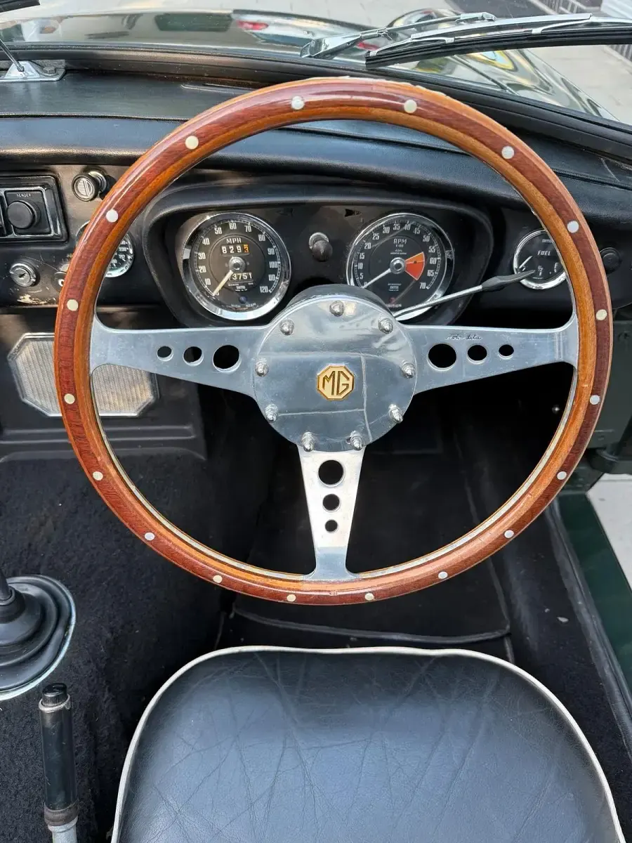Gebraucht MG B 95 PS (69 kW) 1968 Grün Cabrio
