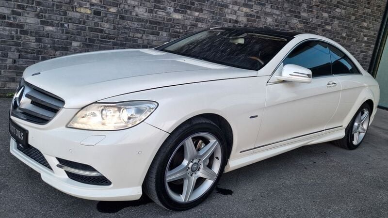 Gebraucht Mercedes CL500 AMG 435 PS (319 kW) 2012 Weiß Coupé