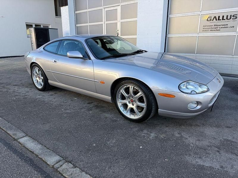 Gebraucht Jaguar XKR S 386 PS (283 kW) 2001 Silber Coupé