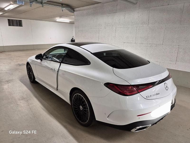 Gebraucht Mercedes CLE220 197 PS (144 kW) 2024 Weiß Coupé