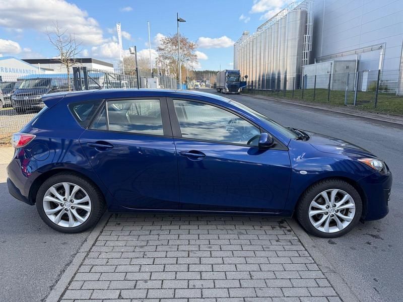Gebraucht Mazda 3 Exclusive-Line 151 PS (111 kW) 2010 Blau Limousine