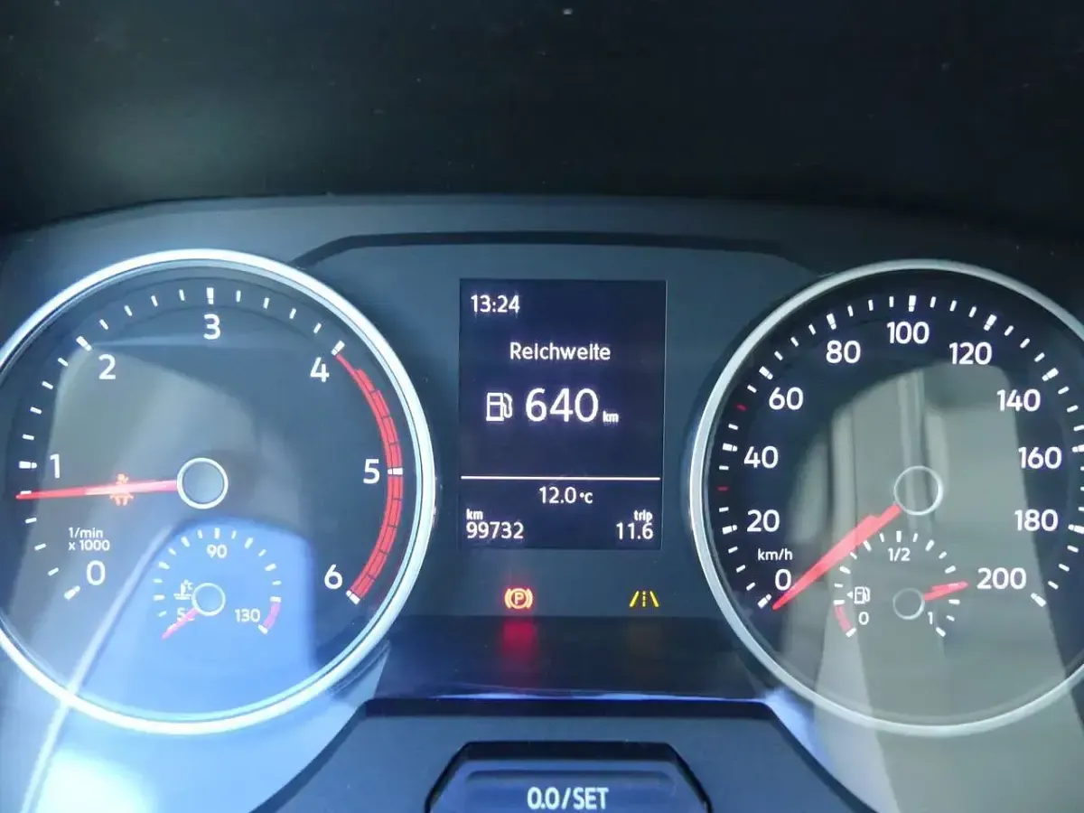 Second-hand VW Crafter 177 CP (130 kW) 2019 Alb Van