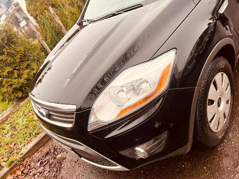 Gebraucht Ford Kuga 134 PS (98 kW) 2009 Schwarz SUV