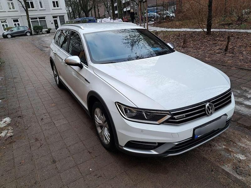 Gebraucht VW Passat Alltrack 190 PS (139 kW) 2017 Kombi
