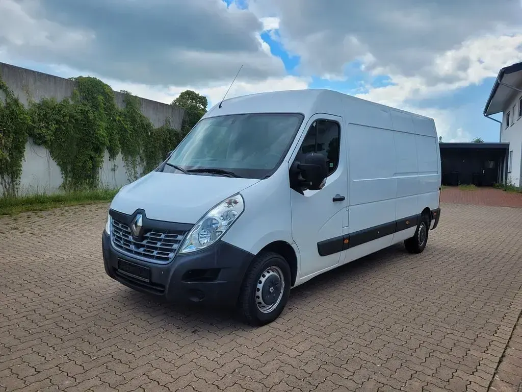 Gebraucht Renault Master 131 PS (96 kW) 2019 Weiß Van / Kleinbus
