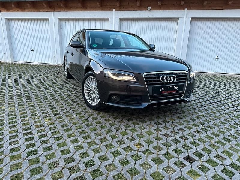 Gebraucht Audi A4 160 PS (117 kW) 2010 Grau Kombi