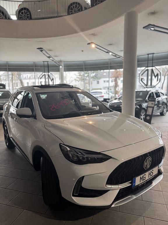 Gebraucht MG HS Luxury 162 PS (119 kW) 2024 Weiß SUV