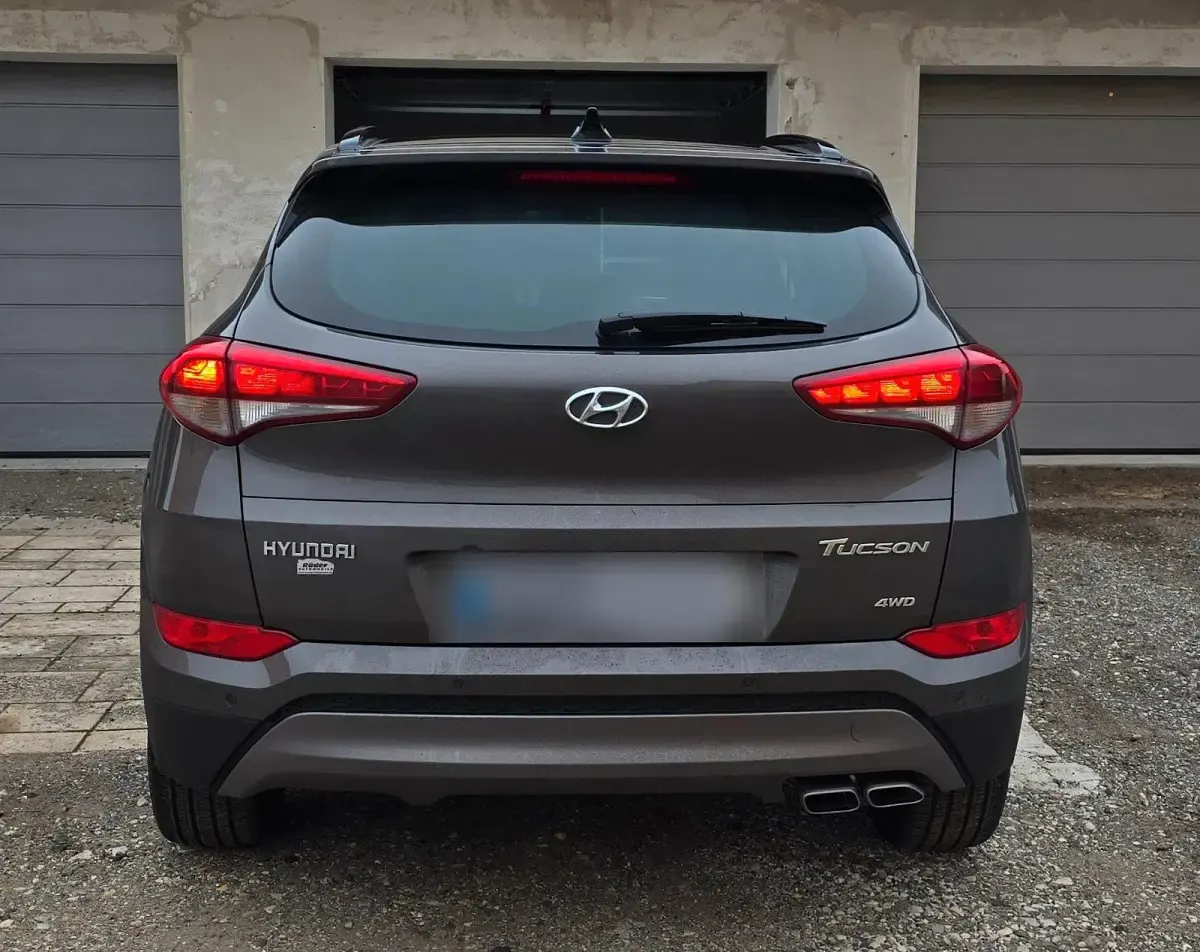 Gebraucht Hyundai Tucson 185 PS (136 kW) 2015 Braun SUV