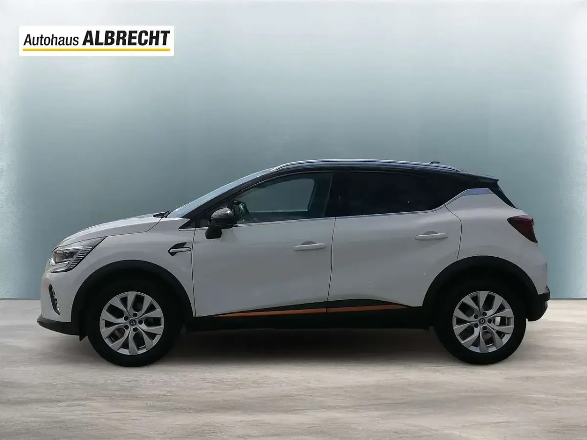 Gebraucht Renault Captur Intens 154 PS (113 kW) 2020 Weiss qnw+schwarz gne SUV
