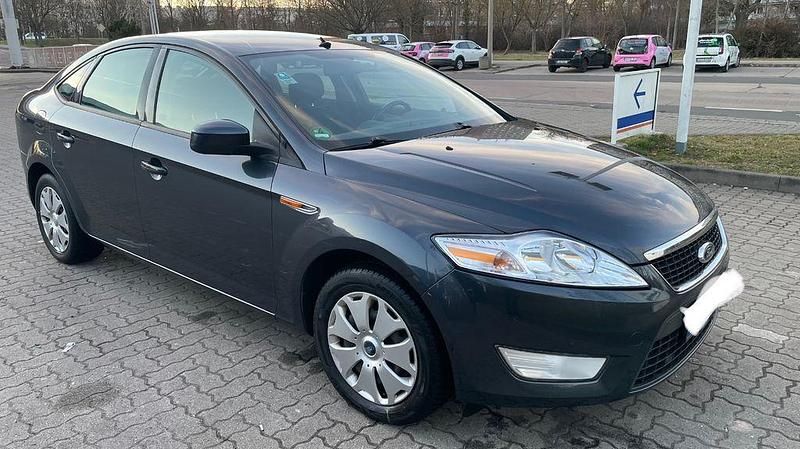 Gebraucht Ford Mondeo Trend 140 PS (102 kW) 2007 Blau Limousine