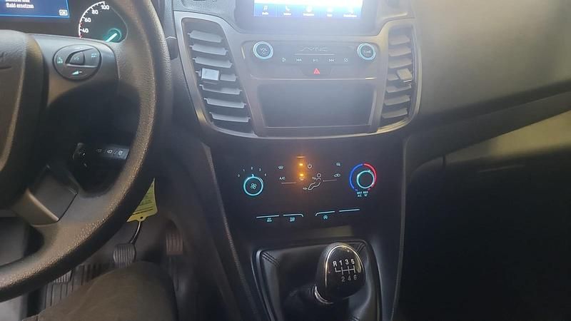 Gebraucht Ford Transit Connect 101 PS (74 kW) 2022 Grau Van / Kleinbus