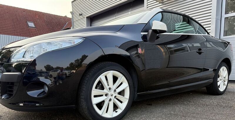Schwarz Gebraucht 2013 Renault Mégane Cabriolet Floride Cabrio | 10.990 € (Guter Preis) - Bild 1/4