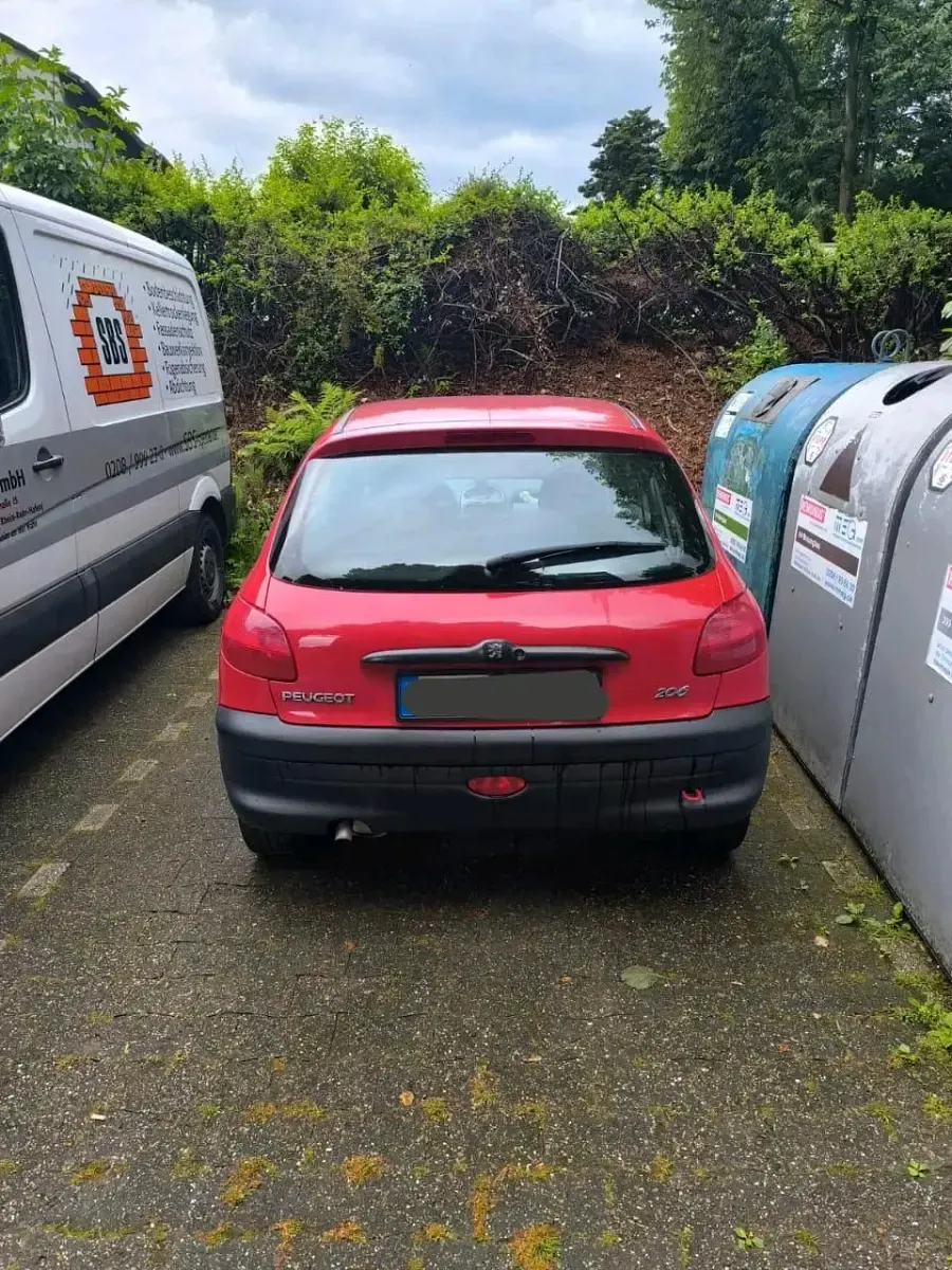 Gebraucht Peugeot 206 63 PS (46 kW) 2000 Rot Kleinwagen