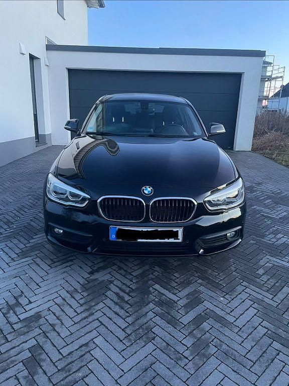 Gebraucht BMW 118 150 PS (110 kW) 2018 Schwarz Kleinwagen