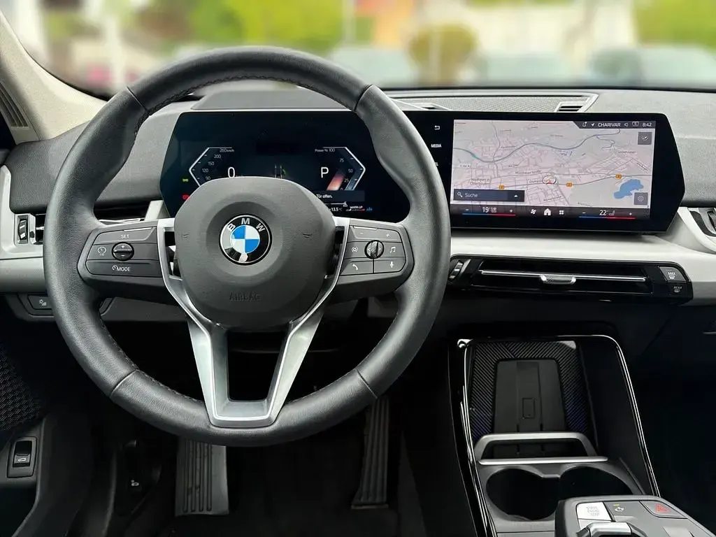 Używany BMW X1 Shadowline 204 KM (150 kW) 2025 Czarny SUV