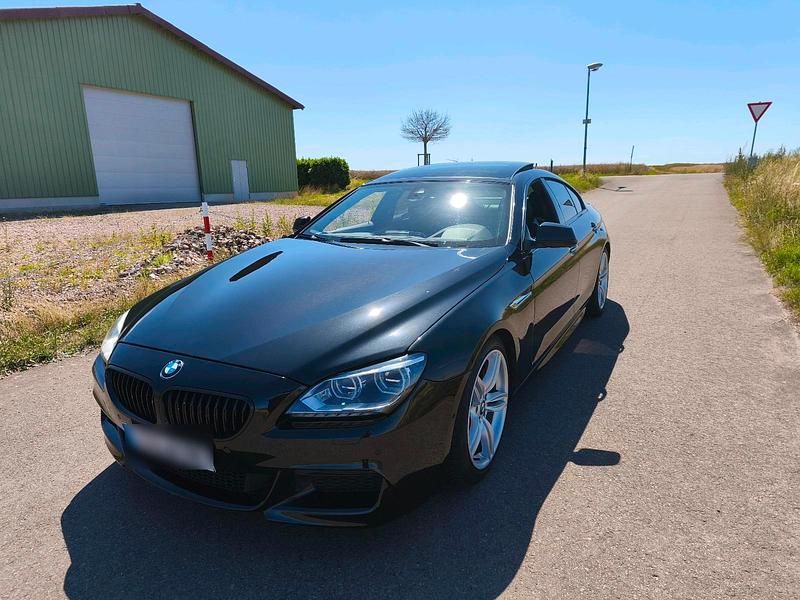 Schwarz Gebraucht 2014 BMW 640 Shadowline Coupé | 21.500 € (Etwas zu teuer) - Bild 1/4