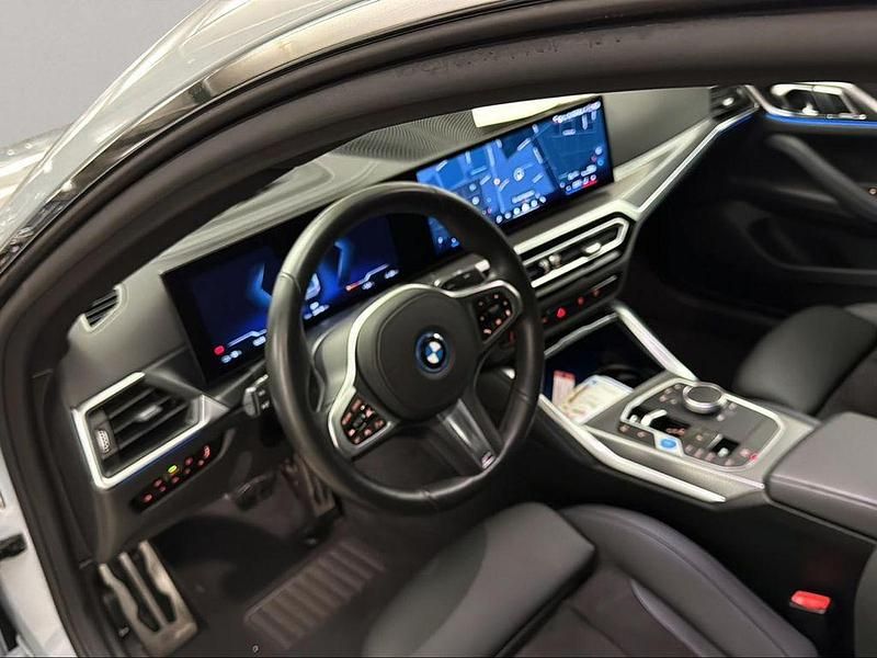 Gebraucht BMW i4 M Sport 250 kW (340 PS) 2023 Grau Limousine