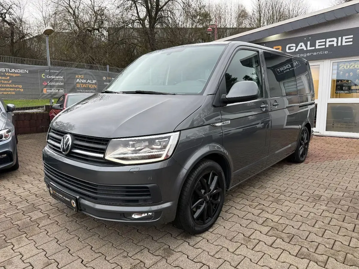 Gebraucht VW Transporter Comfortline 150 PS (110 kW) 2019 Grau Van