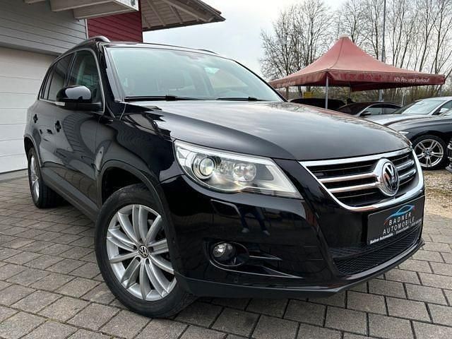 Deep black perleffekt Gebraucht 2009 VW Tiguan Sportline SUV | 8.300 € (Fairer Preis) - Bild 1/4