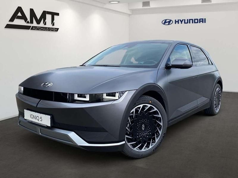 Shooting star matt Gebraucht 2024 Hyundai Ioniq Techniq Kleinwagen | 43.750 € - Bild 1/4