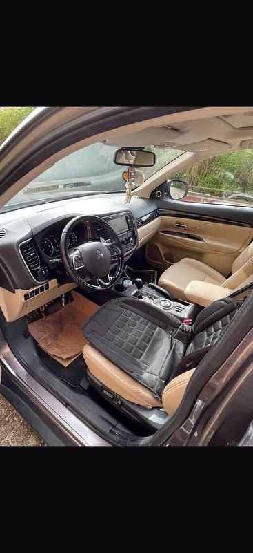 Gebraucht 2016 Mitsubishi Outlander SUV | 19.500 € (Fairer Preis) - Bild 1/4