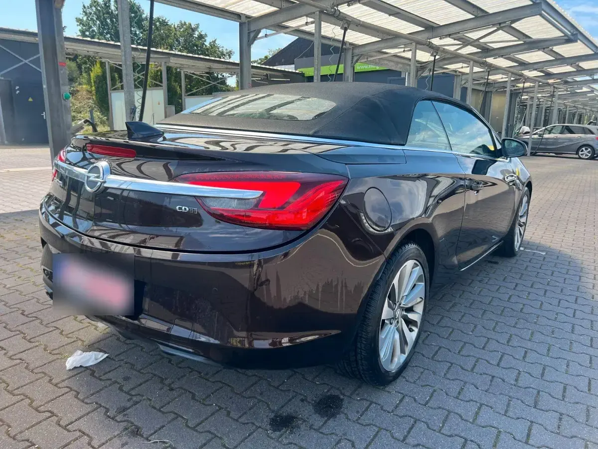 Gebraucht Opel Cascada 170 PS (125 kW) 2015 Braun Cabrio