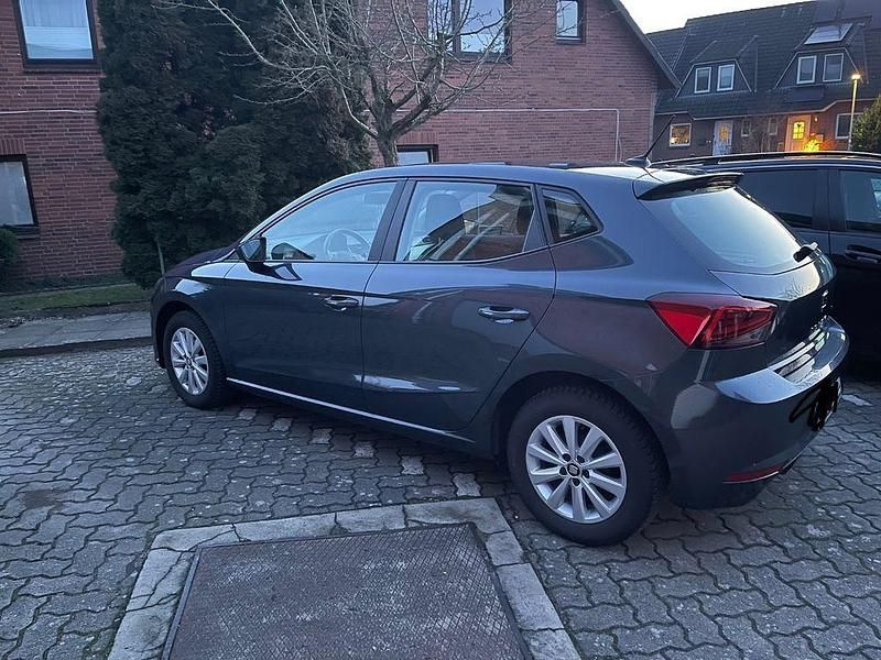 Gebraucht Seat Ibiza 90 PS (66 kW) 2021 Grau Limousine