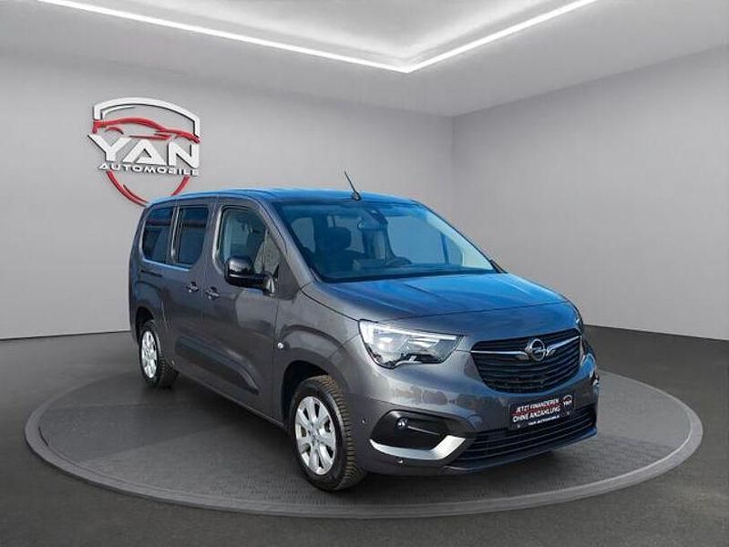 Gebraucht Opel Combo Life 131 PS (96 kW) 2022 Grau Limousine