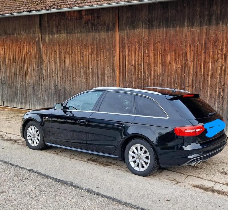 Second-hand Audi A4 S-Line 190 CP (139 kW) 2014 Negru Break
