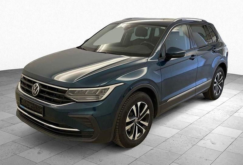 Blau Gebraucht 2021 VW Tiguan United SUV | 16.990 € (Superpreis) - Bild 1/4