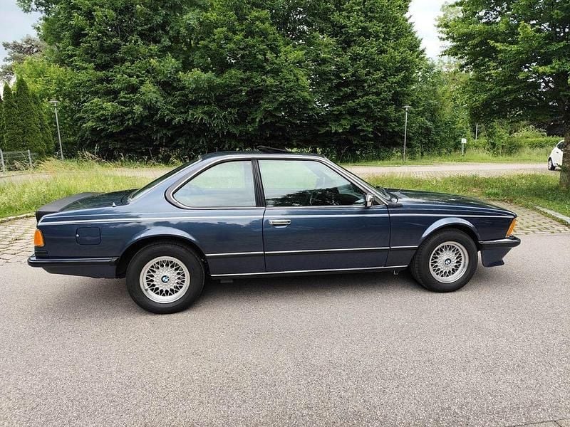 Gebraucht BMW 635 Basis 218 PS (160 kW) 1984 Blau Coupé