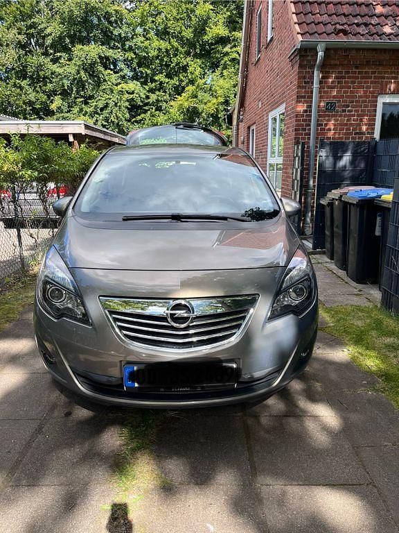 Grau Gebraucht 2013 Opel Meriva Innovation Van / Kleinbus | 6.000 € (Superpreis) - Bild 1/4