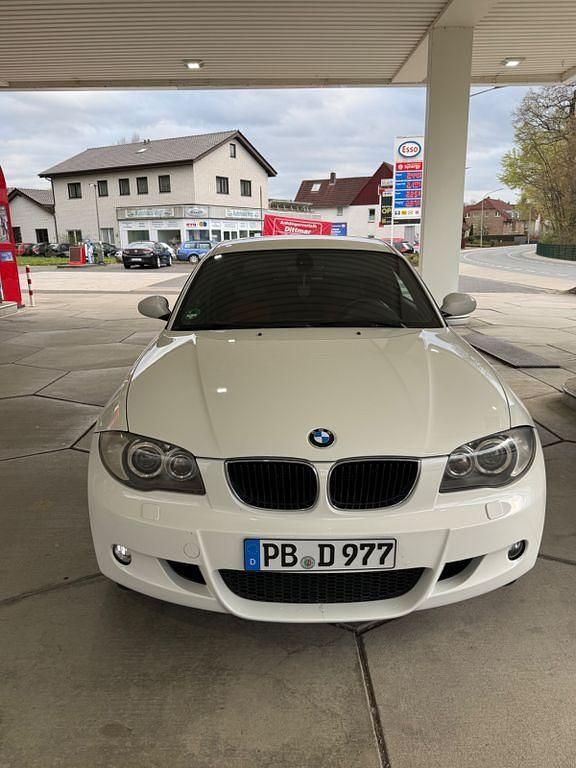 Gebraucht BMW 118 Performance 143 PS (105 kW) 2007 Weiß Kleinwagen