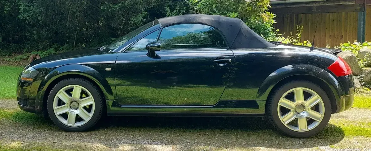 Gebraucht Audi TT Roadster 180 PS (132 kW) 2005 Schwarz Cabrio