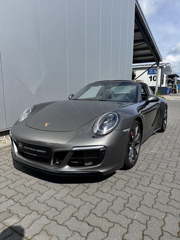 N0 achatgraumetallic Gebraucht 2018 Porsche 911 Targa 4 Cabrio | 129.890 € (Guter Preis) - Bild 1/4