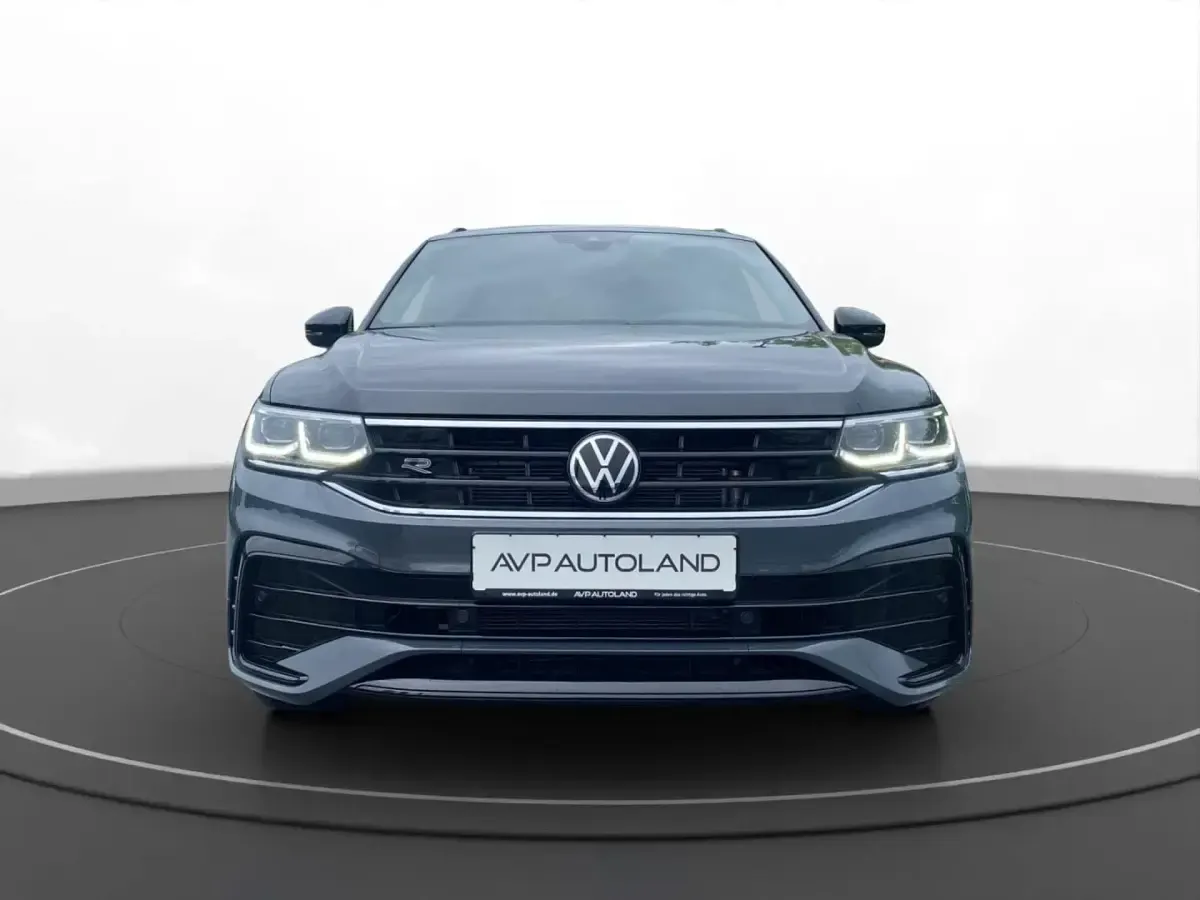 Gebraucht VW Tiguan Style 200 PS (147 kW) 2022 Delfingrau SUV