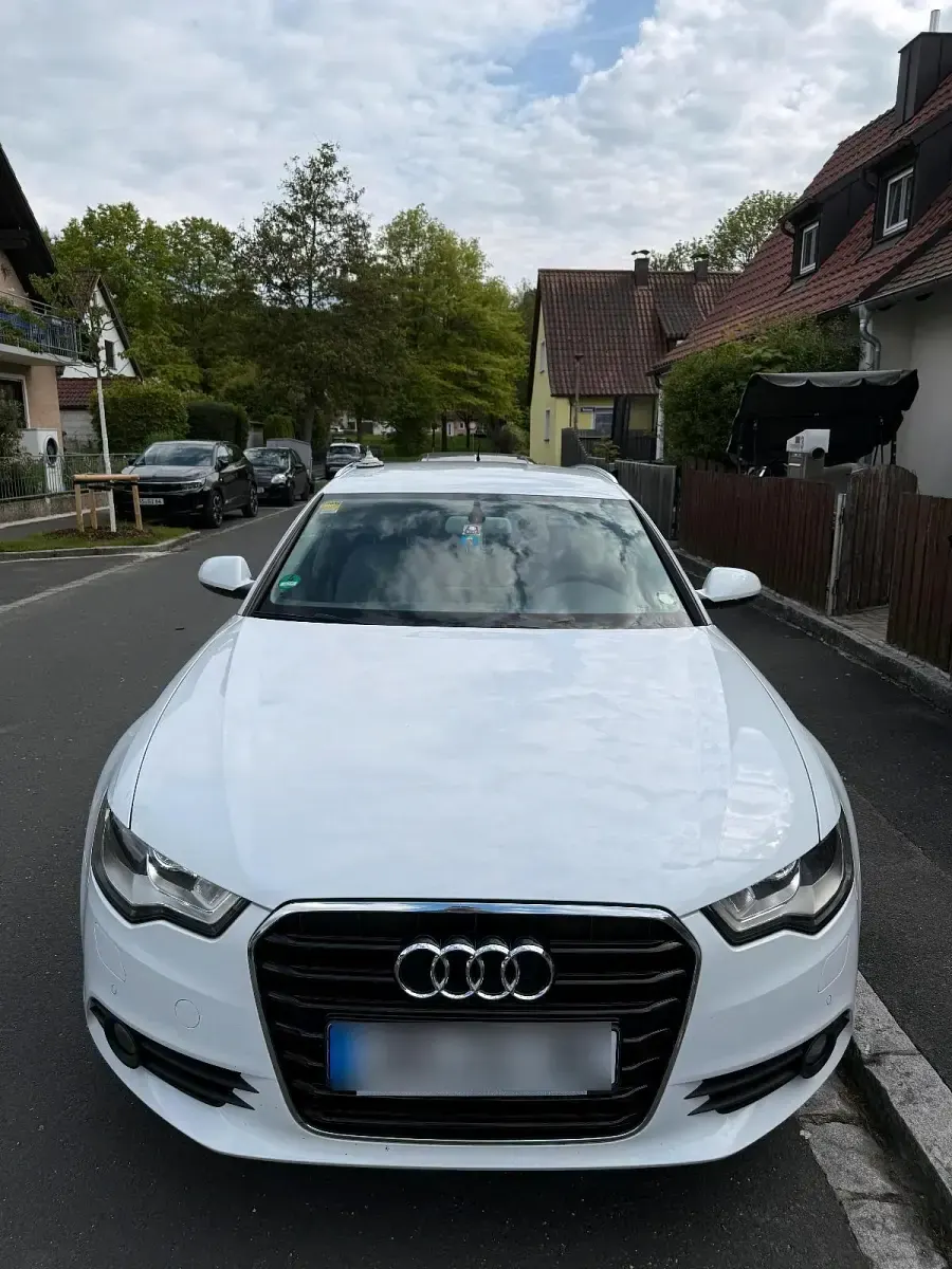 Gebraucht Audi A6 177 PS (130 kW) 2013 Weiß Kombi