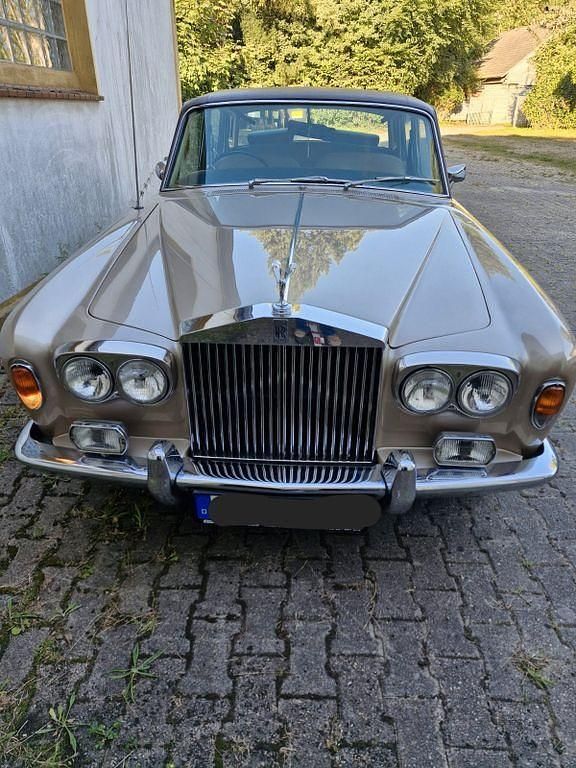 Braun Gebraucht 1975 Rolls Royce Silver Shadow Limousine | 15.000 € - Bild 1/4