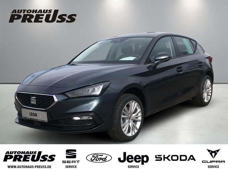 Magnetic grau metalic (grau) Gebraucht 2024 Seat Leon Style Limousine | 22.850 € (Etwas zu teuer) - Bild 1/4