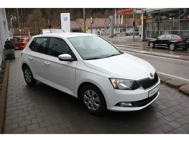 Gebraucht Skoda Fabia Ambition 75 PS (55 kW) 2017 Bila candy/candyweiss Kleinwagen