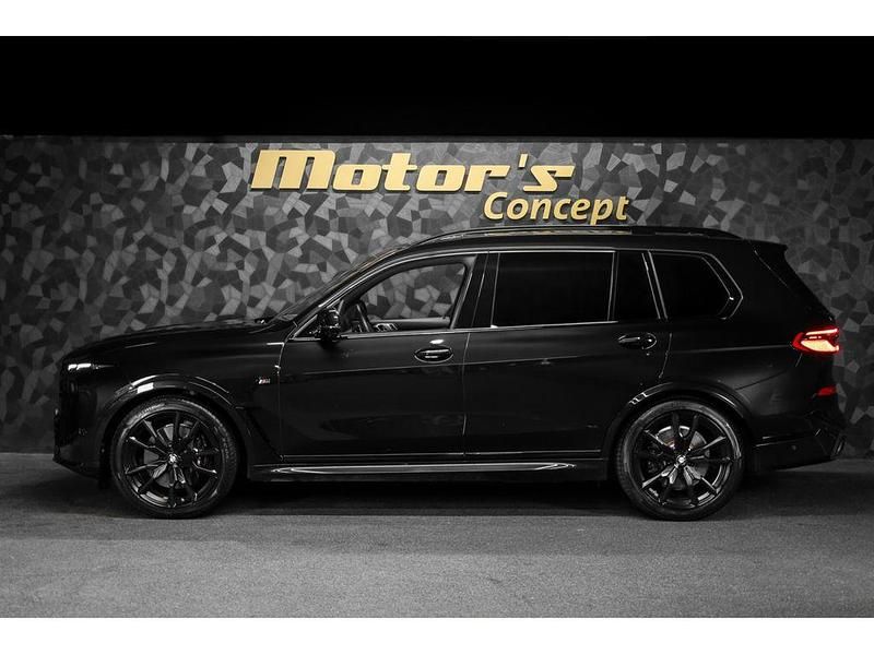 Gebraucht BMW X7 Performance 340 PS (250 kW) 2024 Schwarz SUV
