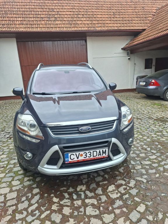 Grau Gebraucht 2012 Ford Kuga Individual SUV | 7.300 € (Fairer Preis) - Bild 1/4