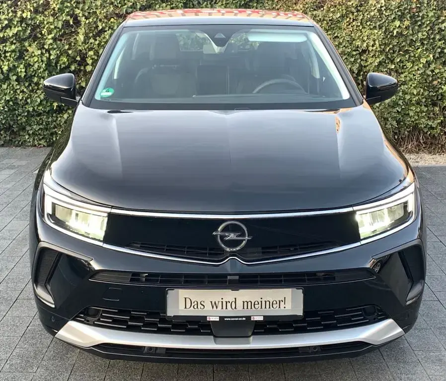 Gebraucht Opel Grandland X 131 PS (96 kW) 2024 Schwarz SUV