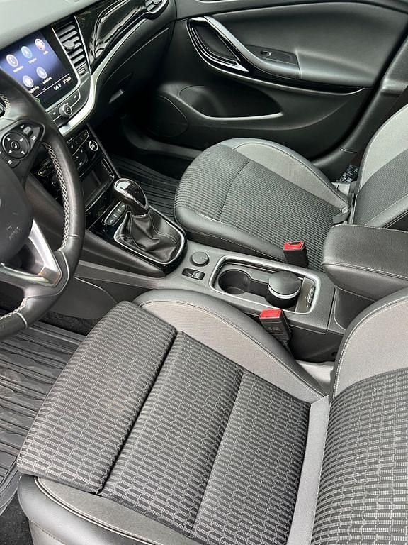 Gebraucht Opel Astra 105 PS (77 kW) 2020 Schwarz Limousine