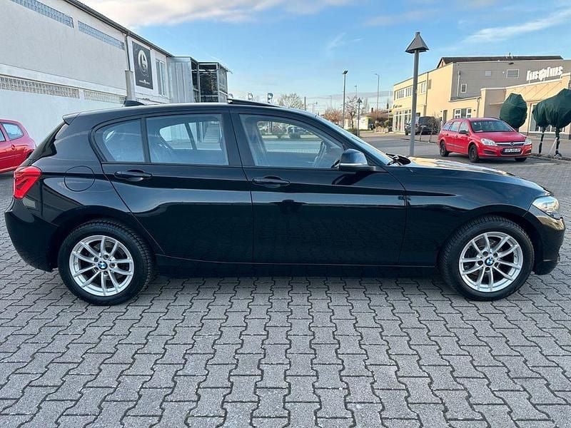 Gebraucht BMW 116 Advantage 109 PS (80 kW) 2017 Schwarz Kleinwagen