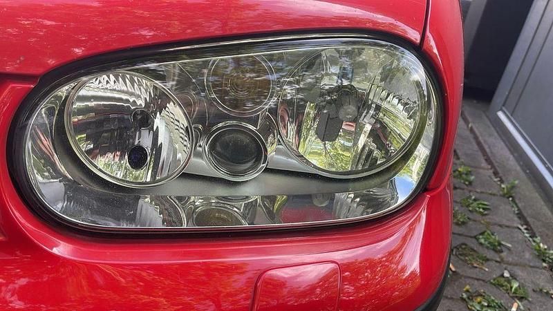 Gebraucht VW Golf III 116 PS (85 kW) 1999 Rot Limousine